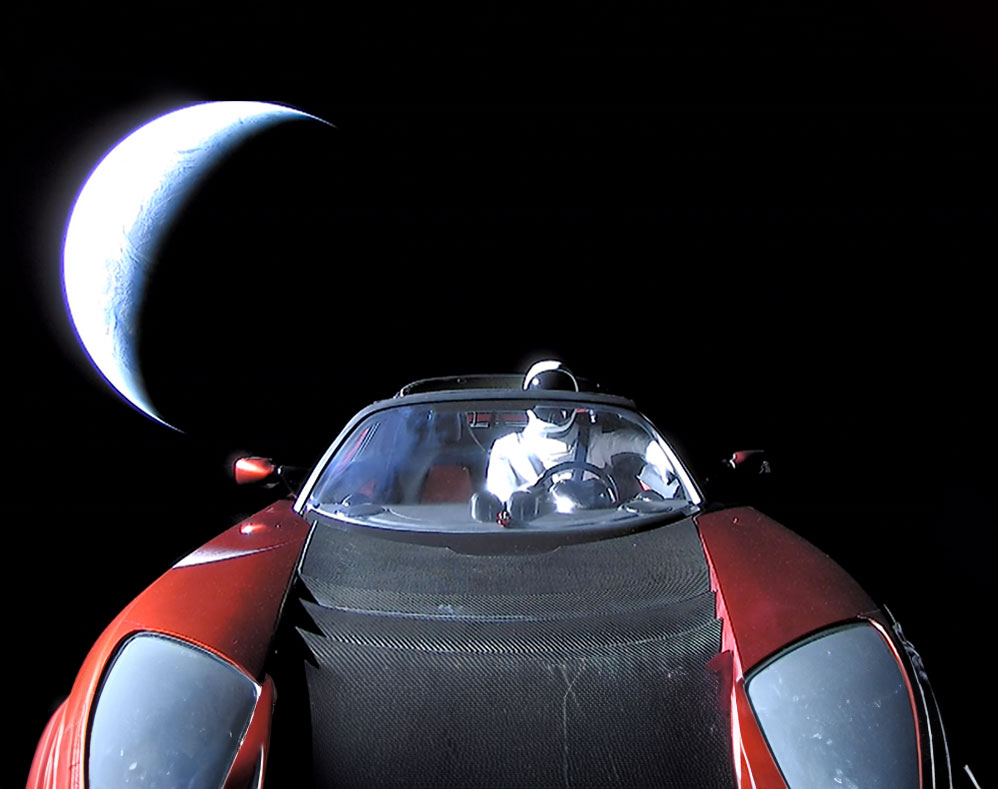 Elon Musk'ın Uzaydaki Sürprizi: Tesla Roadster'ı Nerede Bulabilirsiniz?
