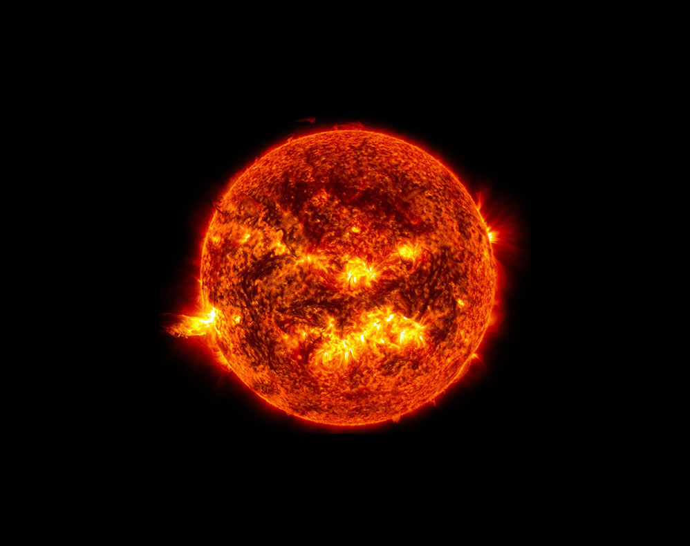 Evrende Yankılanan Patırtı: NASA'dan Güneşin Dehşet Veren Patlamaları!